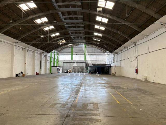 Nave industrial en Alquiler en Almeda El Corte Inglés