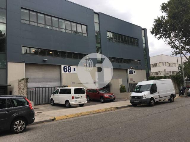 Nave industrial en Alquiler en Almeda El Corte Inglés