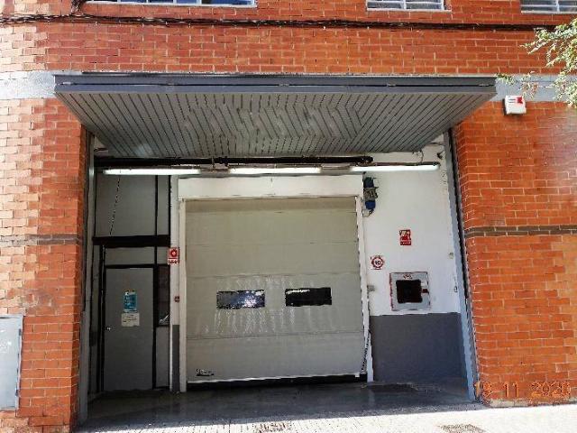 Nave industrial en Alquiler en Almeda El Corte Inglés