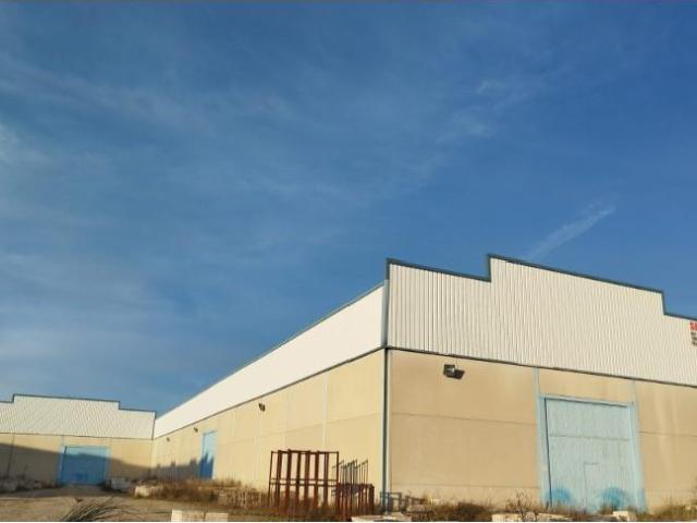 Nave industrial en alquiler en Bailén