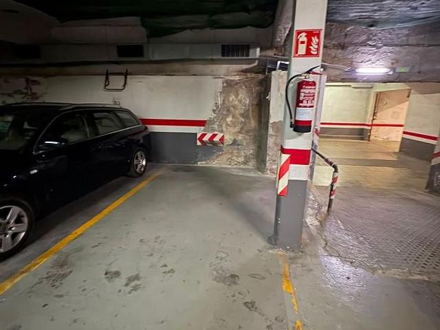 Nave industrial en alquiler en Barcelona, de 12 m² 1 habitación por 150