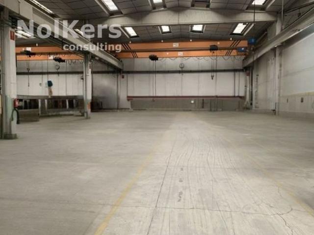 Nave industrial en alquiler en Barcelona, de 2.462 m² 1 habitación por 14.772