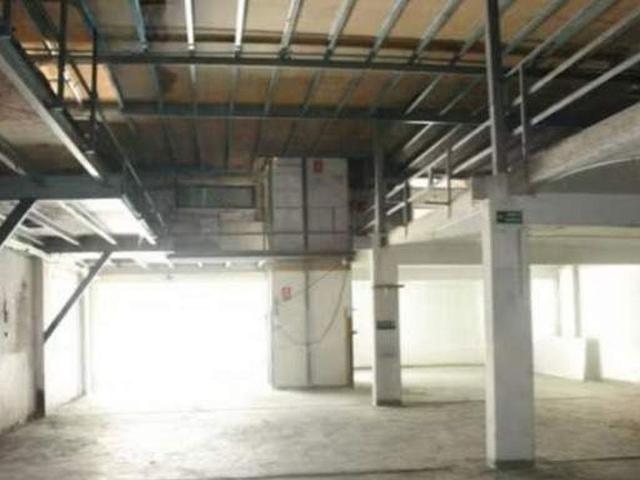 Nave industrial en alquiler en Barcelona, de 770 m² por 2.950