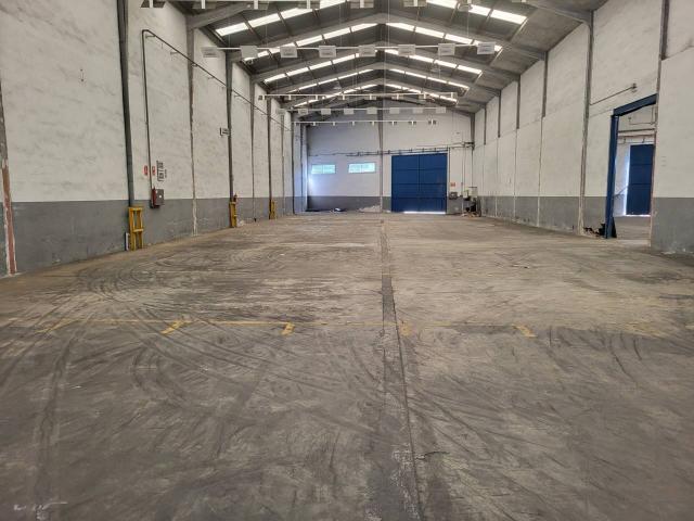 Nave industrial en alquiler en Beniparrell