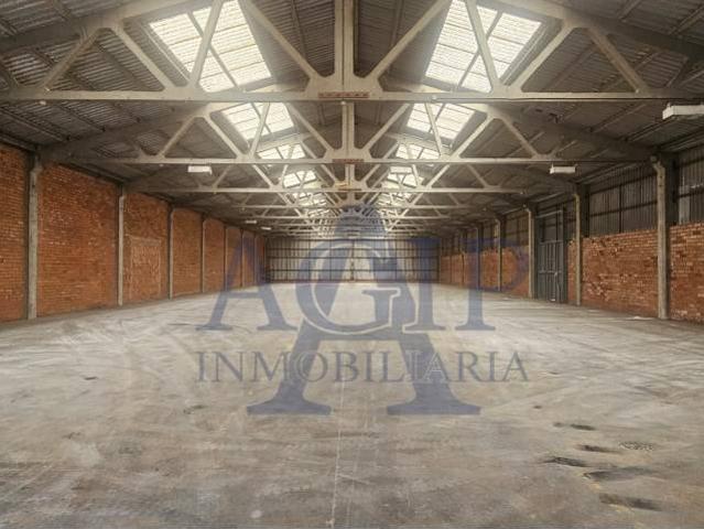 Nave industrial en Alquiler en Gavà Mar