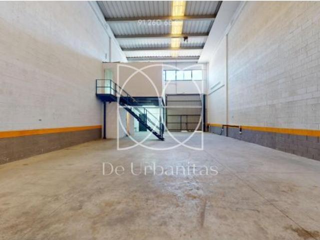 Nave industrial en Alquiler en Getafe, Madrid