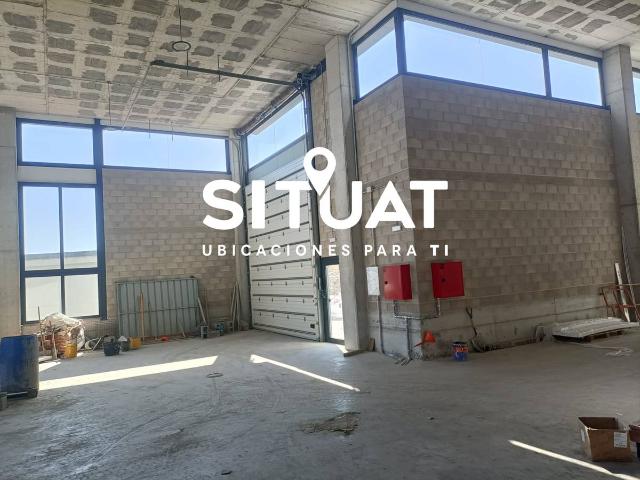 Nave industrial en Alquiler en Granvia LH