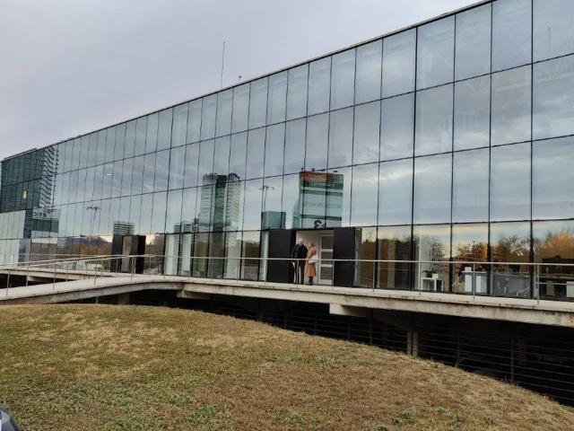 Nave industrial en Alquiler en Granvia LH
