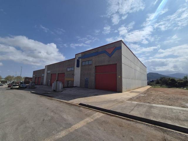Nave industrial en Alquiler en Grau Quintanes