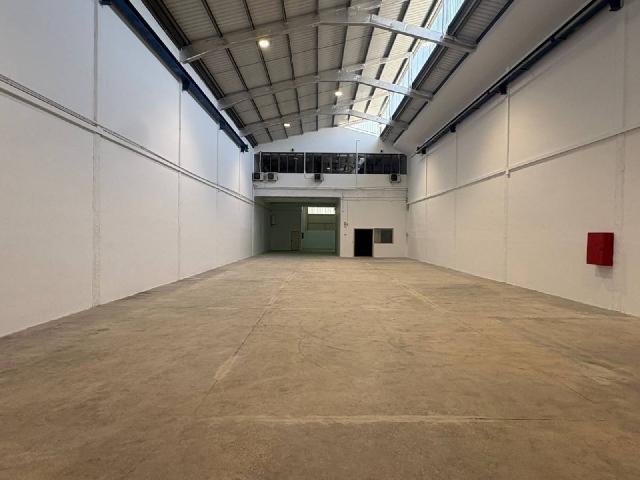Nave industrial en Alquiler en Dreta de l'Eixample