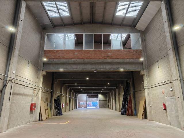 Nave industrial en Alquiler en El Pla