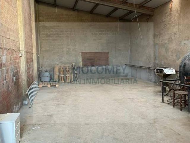 Nave industrial en Alquiler en Forallac