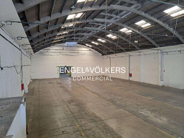 Nave industrial en alquiler en Hospitalet de Llobregat, L´, de 7.250 m² por 50.750