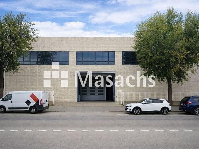 Nave industrial en alquiler en Hospitalet de Llobregat, L´, de 890 m² por 7.600