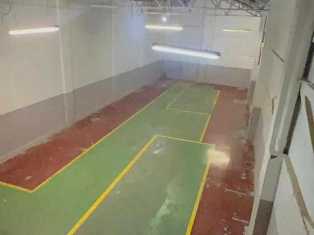 Nave industrial en alquiler en Hospitalet de Llobregat, L´, de 280 m² 2 habitaciones por 2.200