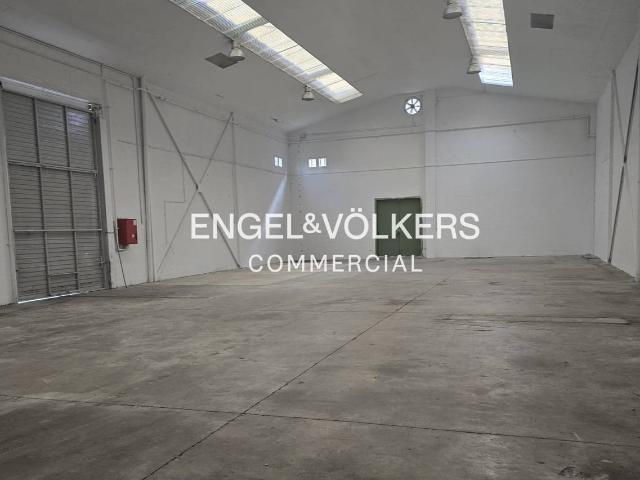 Nave industrial en Alquiler en La Balconada Cal Gravat