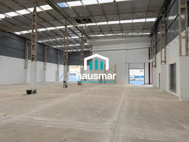 Nave industrial en Alquiler en La Llagosta