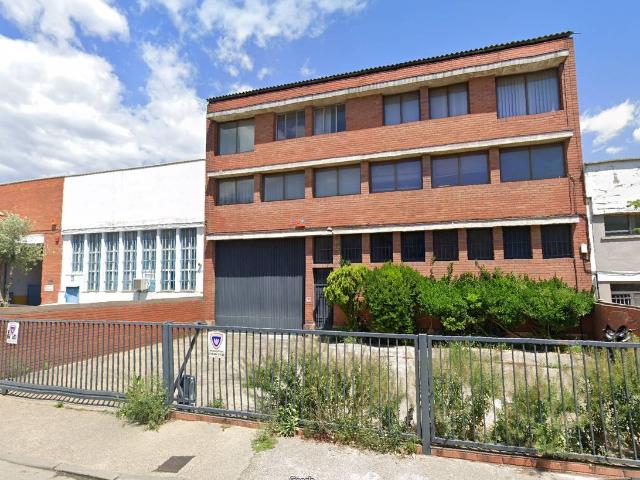 Nave industrial en Alquiler en La Llagosta