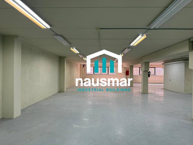 Nave industrial en Alquiler en Les Pinedes