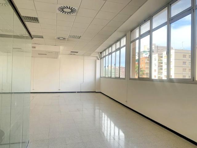 Nave industrial en alquiler en L'Hospitalet de Llobregat, Centre