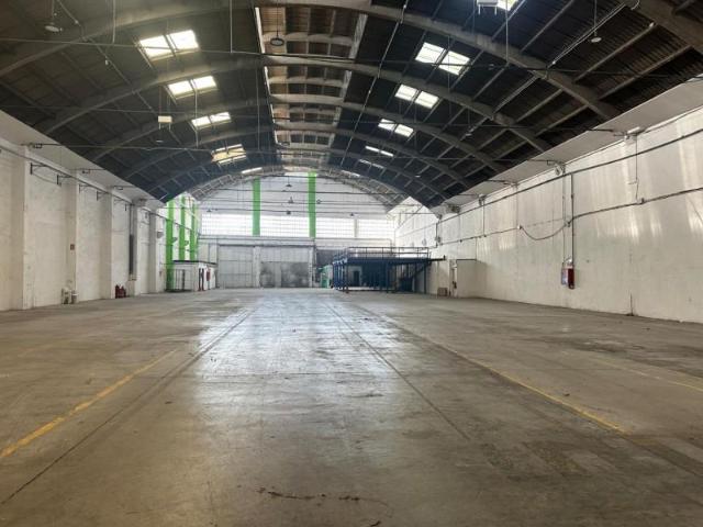 Nave industrial en alquiler en L'Hospitalet de Llobregat, L'Hospitalet De Llobregat