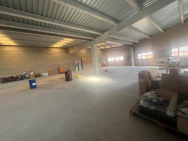 Nave industrial en Alquiler en Llevant