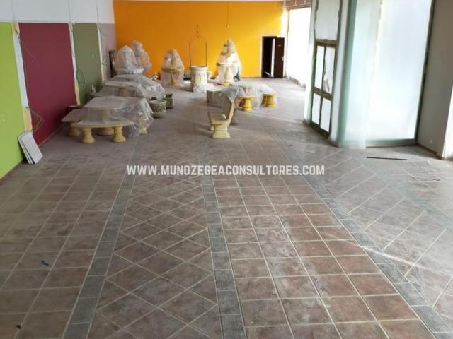 Nave industrial en alquiler en Lucena, Calle los Santos, 14900