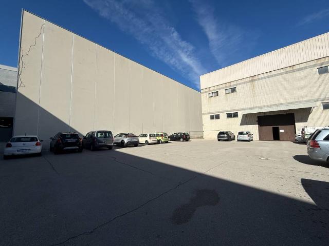Nave industrial en Alquiler en Montserrat Vilardell