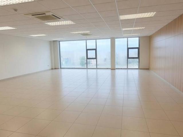 Nave industrial en Alquiler en Magraners