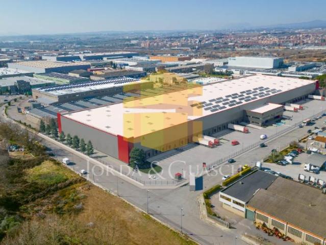 Nave industrial en Alquiler en Martorelles
