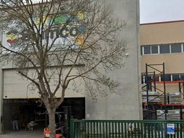 Nave industrial en Alquiler en Massanes
