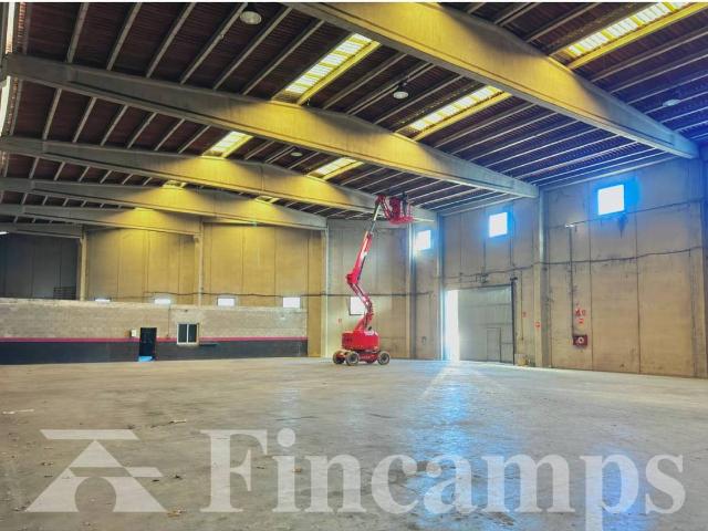Nave industrial en Alquiler en Sol i Padris Sant Oleguer