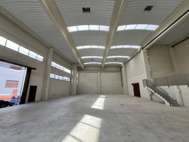 Nave industrial en Alquiler en Sant Ramón