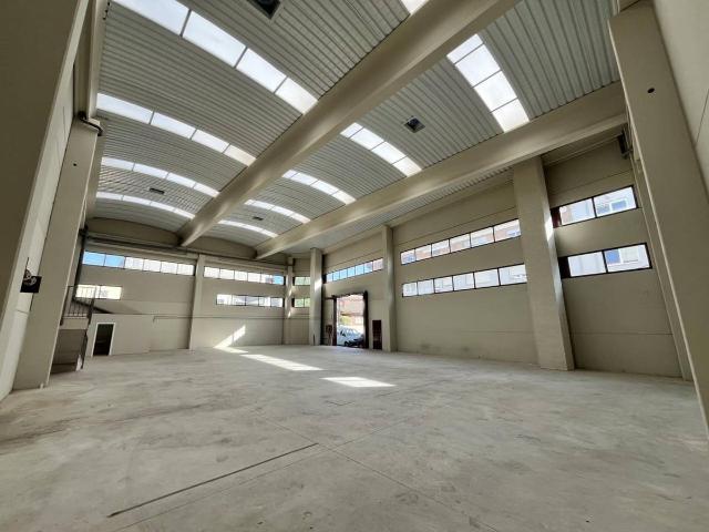 Nave industrial en Alquiler en Sant Ramón