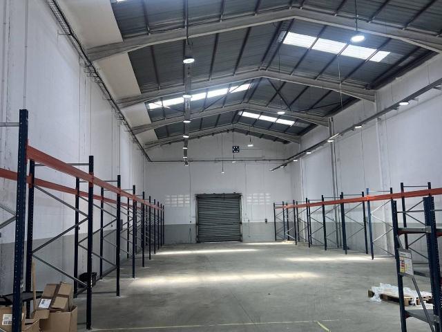 Nave industrial en Alquiler en Santa Eulàlia