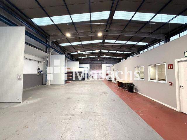 Nave industrial en alquiler en Santpedor, de 692 m² por 2.400