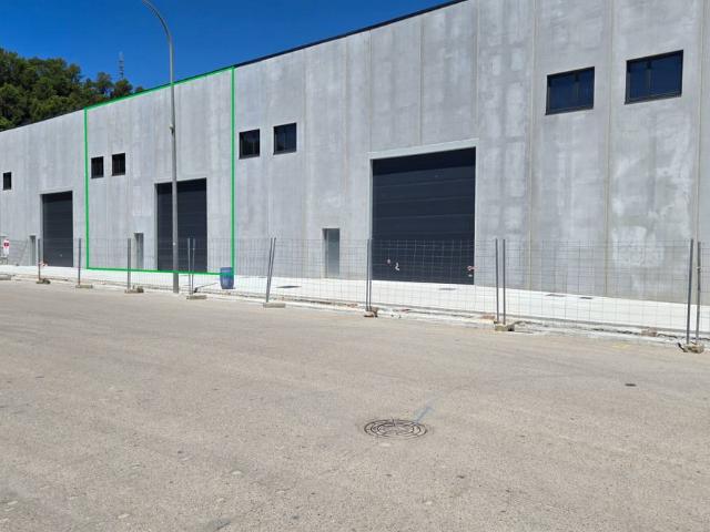 Nave industrial en Alquiler en Sarrià de Ter