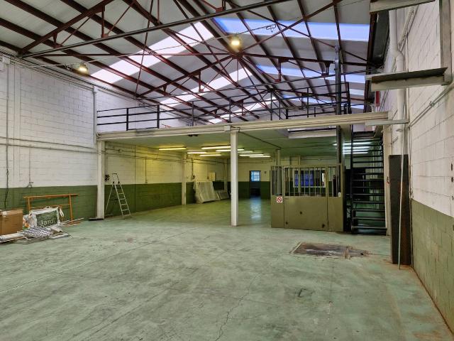Nave industrial en Alquiler en Sud Zona Industrial