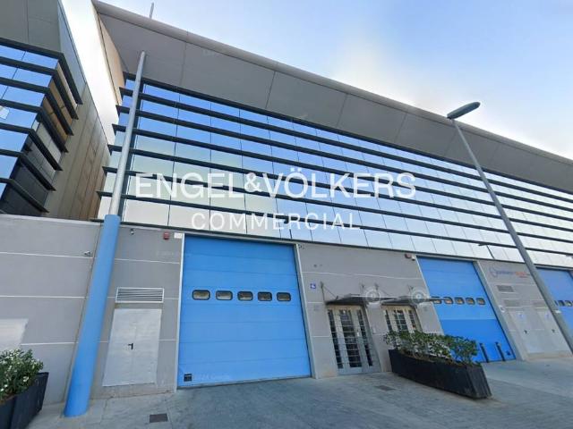 Nave industrial en Alquiler en Port