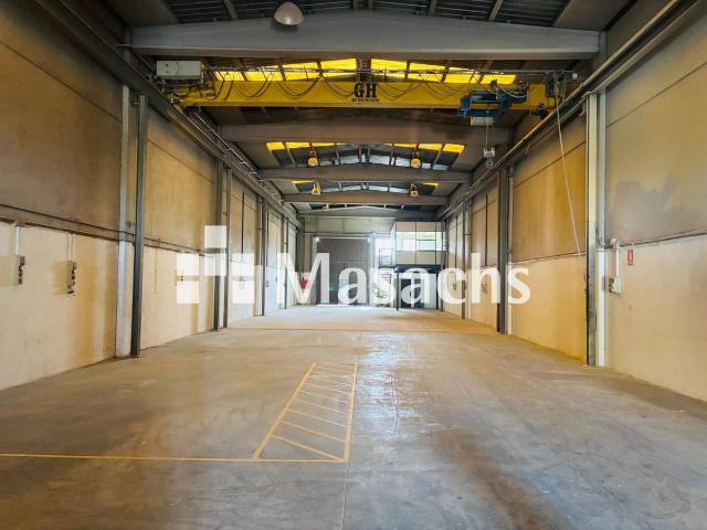 Nave industrial en Alquiler en Palau solità i Plegamans