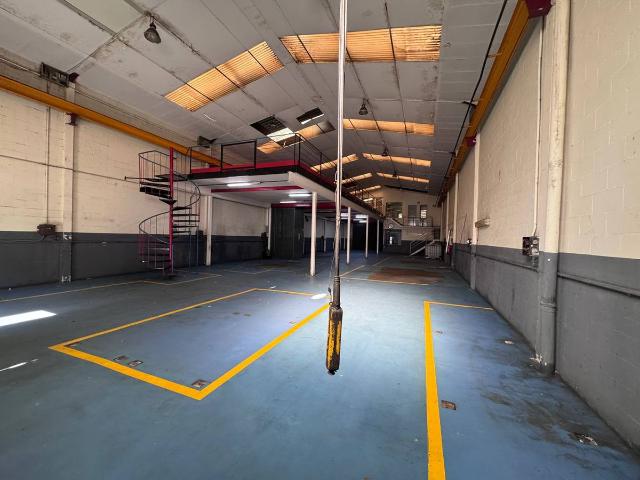 Nave industrial en Alquiler en Palou