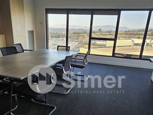 Nave industrial en Alquiler en Palou