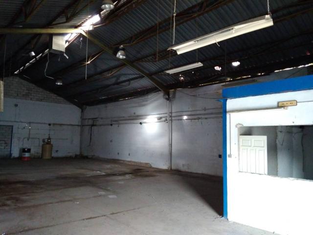 Nave industrial en alquiler en Palmete 41016
