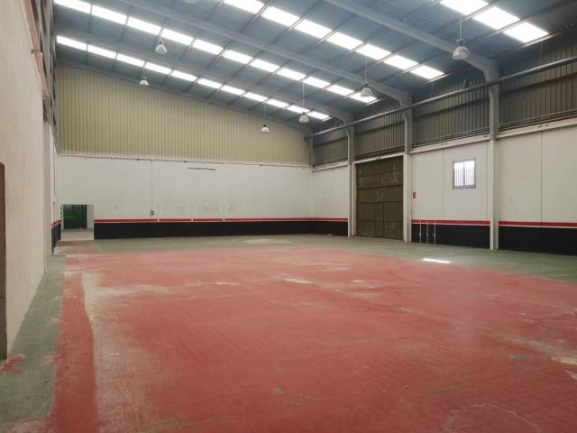 Nave industrial en alquiler en Picassent