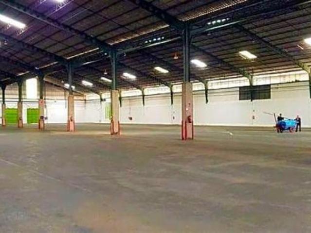 Nave industrial en alquiler en Requejada