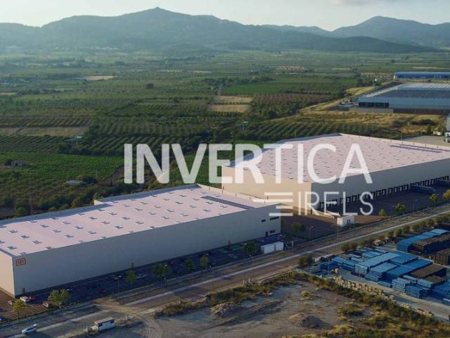 Nave industrial en Alquiler en Valls