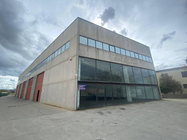 Nave industrial en Alquiler en Vilafant