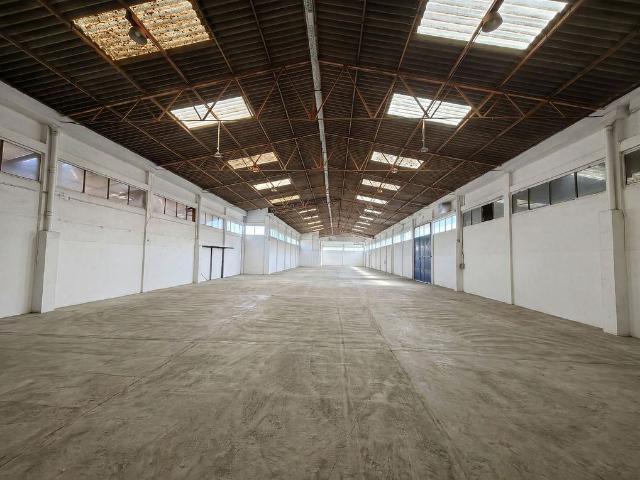 Nave industrial en alquiler en Vilassar de Dalt, de 1.649 m² por 8.000