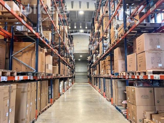Nave industrial en Alquiler en Vinyets Molí Vell