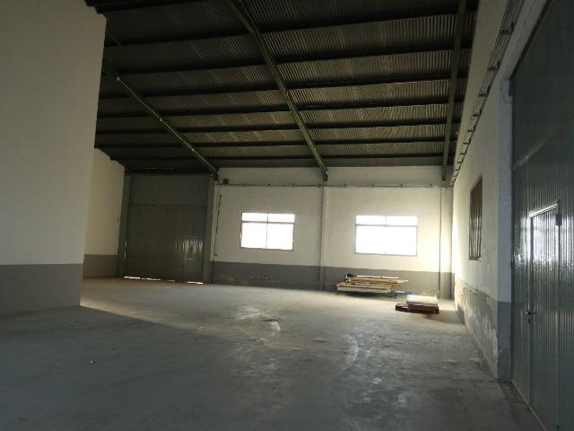 Nave Industrial en Dolores